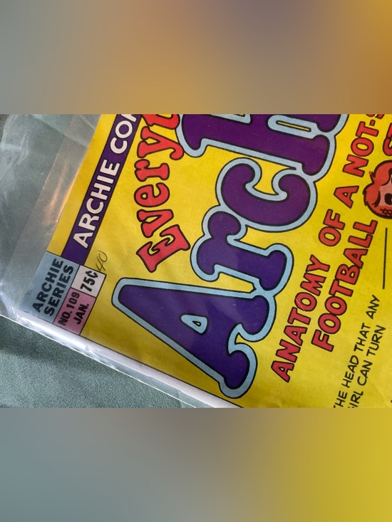 3/$25 | Everything’s Archie No. 109 - Picture 2 of 3